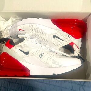Nike air 270 university red